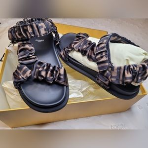 Fendi Women's Feel Brown